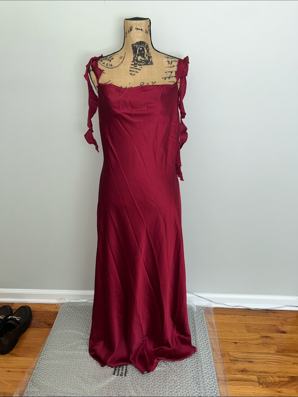 Sincerely Jules Burgundy Tie-Shoulder Maxi Dress